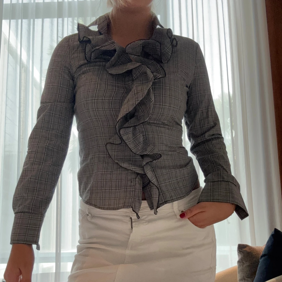 Rutig volangskjorta från NaraCamicie