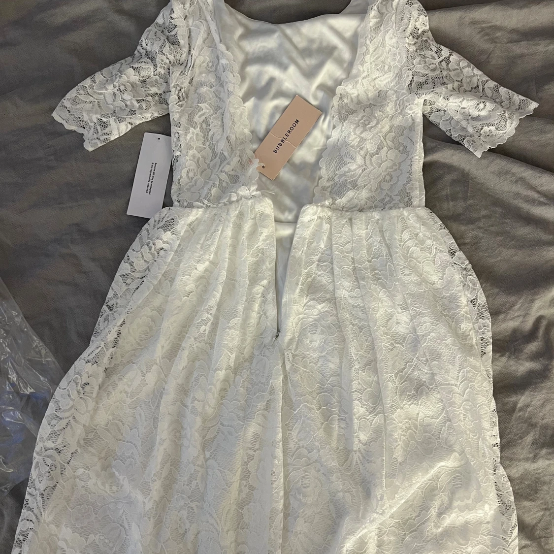 Vit spetsklänning från Bubbleroom - 1