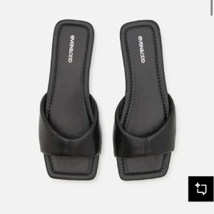 Sandaler even&odd - Sköna sandaler från even&odd, köptes för 279kr💕