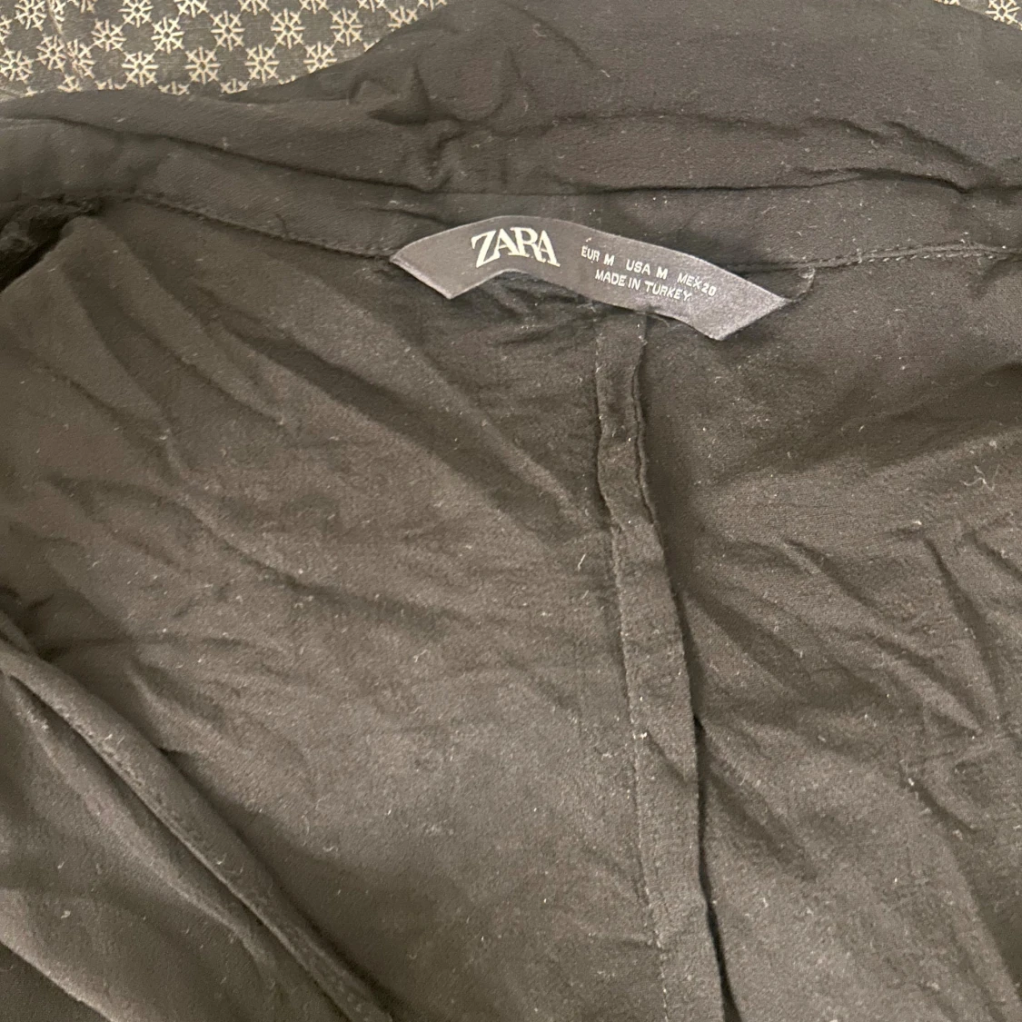 Svart blus från Zara - 1