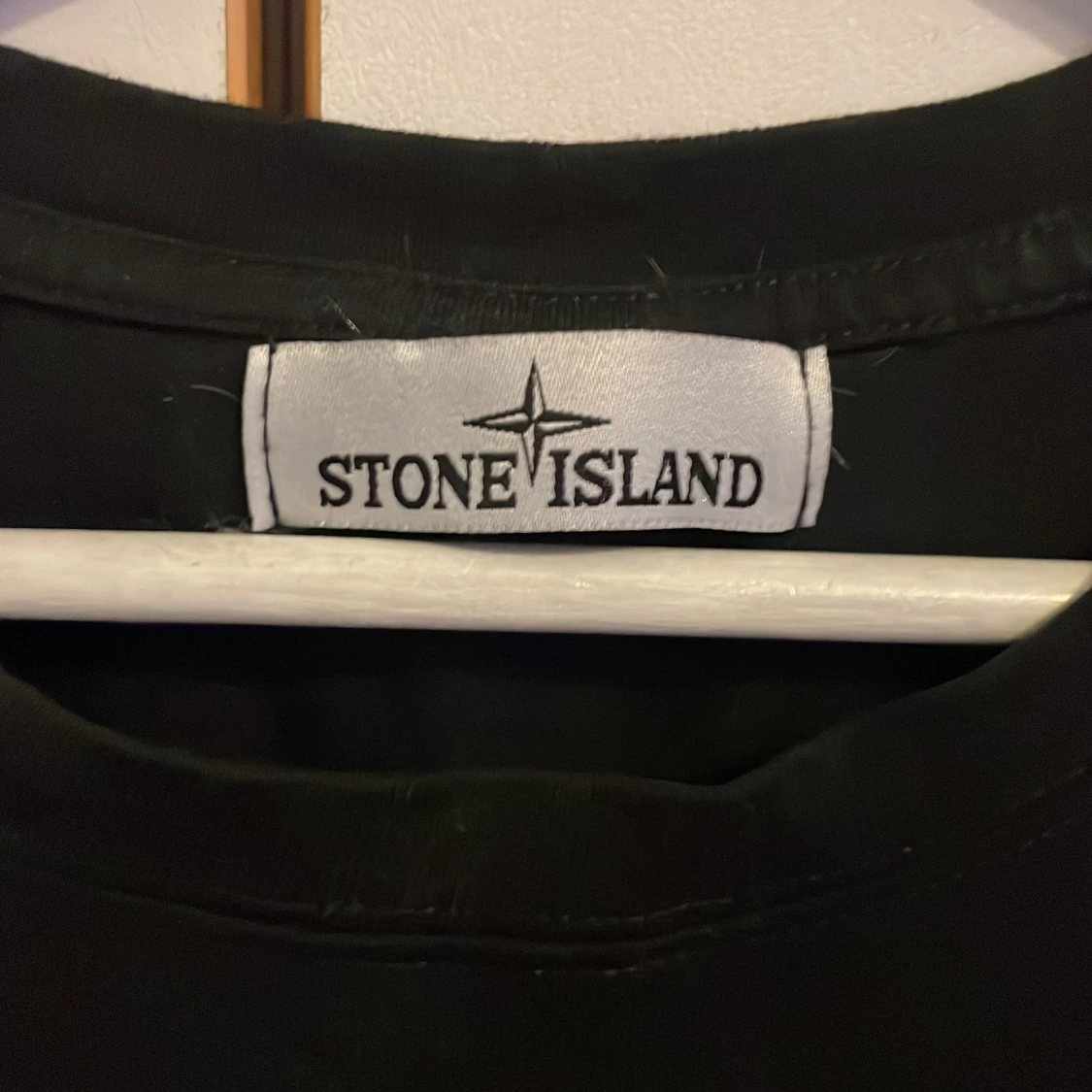 Svart t-shirt från Stone Island - 1