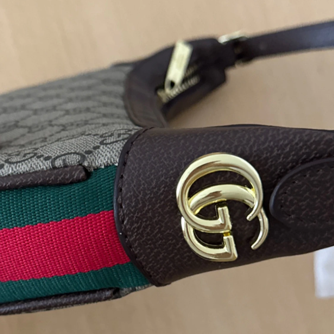 Gucci axelväska med GG-mönster
