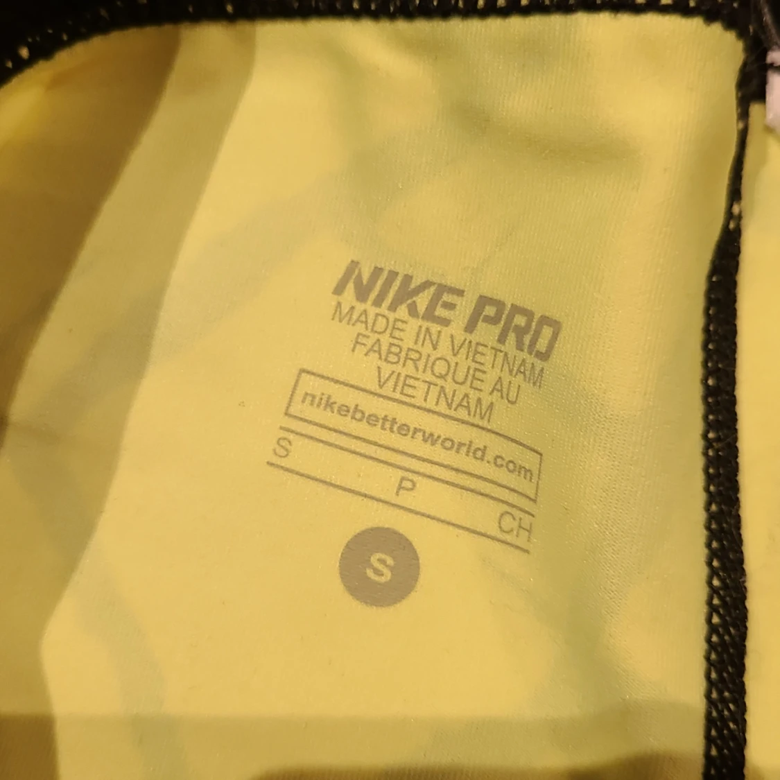Nike Pro gula träningsshorts S - 1