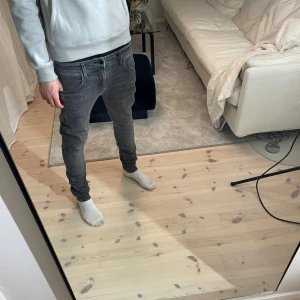 G-Star jeans - G-Star jeans | Storlekslappen är borta men modellen är 185 | Mycket bra skick | Skriv till mig vid frågor eller fler bilder!📩