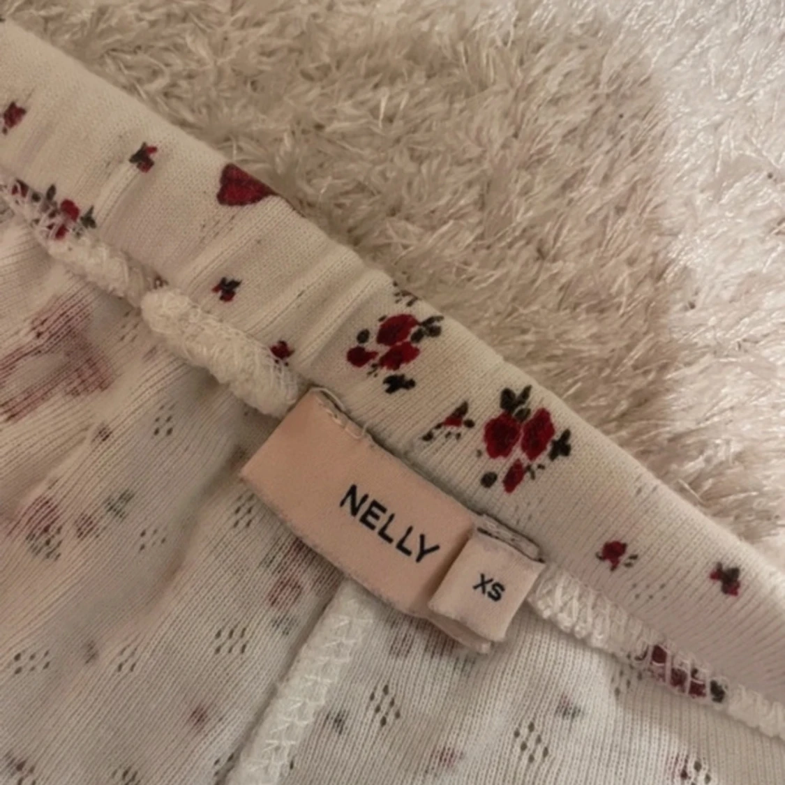 Gulliga mjukisbyxor från Nelly xs!  - 1