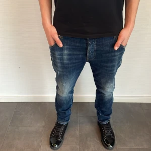 Goldgarn jeans  - Goldgarns jeans herr| pris:599kr| Storlek: W33 L34| skick:9,8/10| Hör av dig vid minsta lilla fundering eller fråga| 