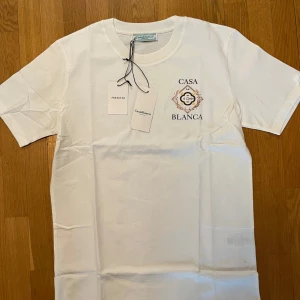 Casablanca T-shirt  - Vit Casablanca tshirt, ny med tags