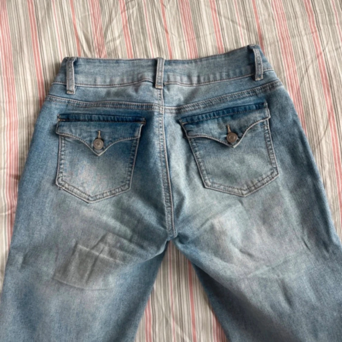 Bootcut jeans från Madlady, ljusblå