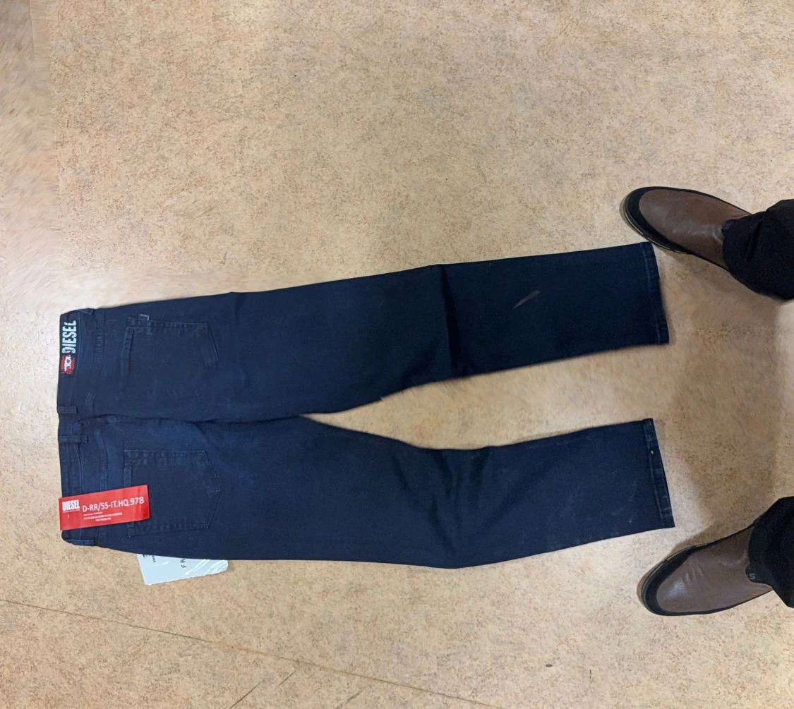 Mörkblå Diesel jeans tapered fit - 1