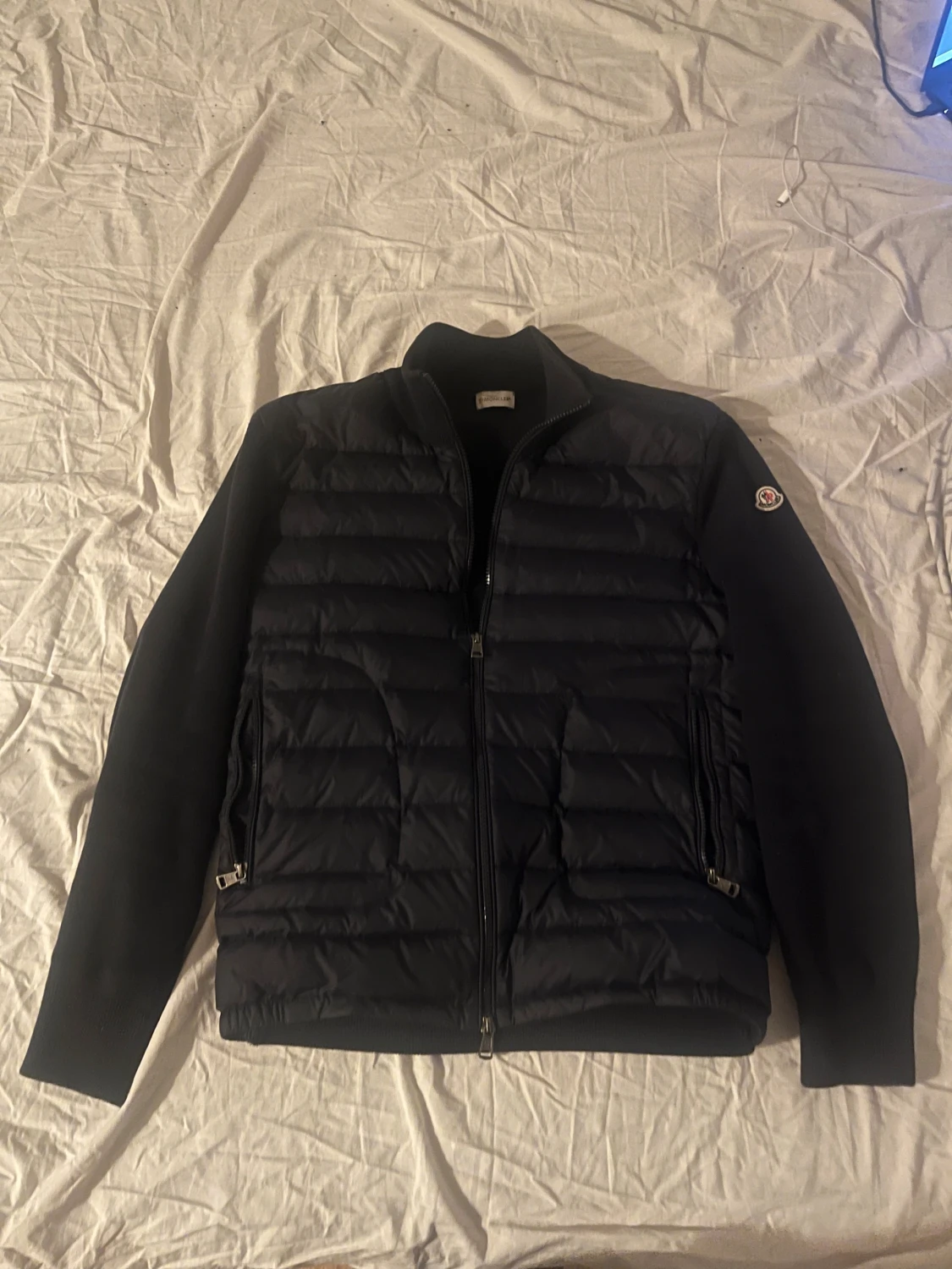 Svart Moncler Jacka 