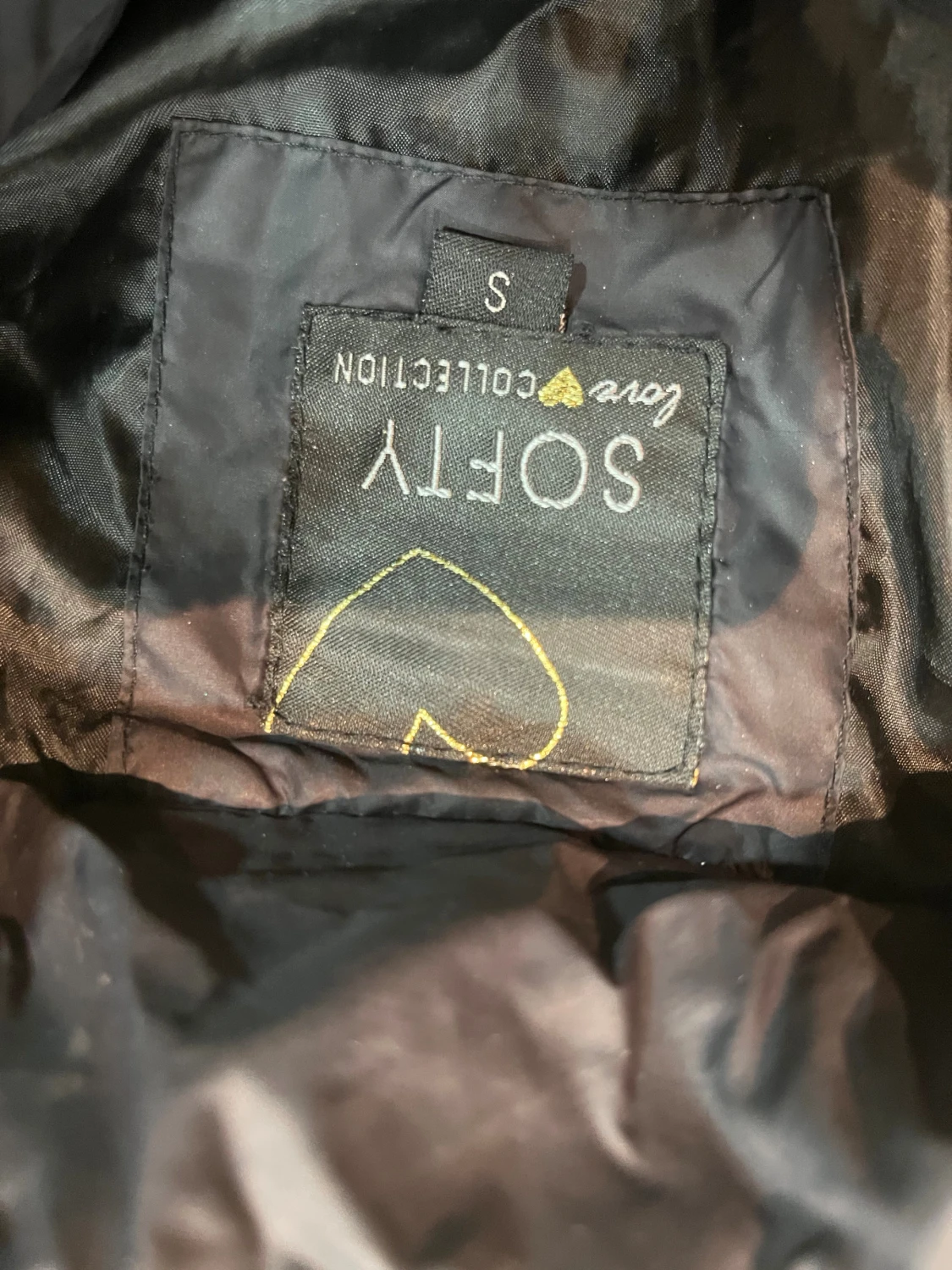 Svart pufferjacka från Softy, S - 2