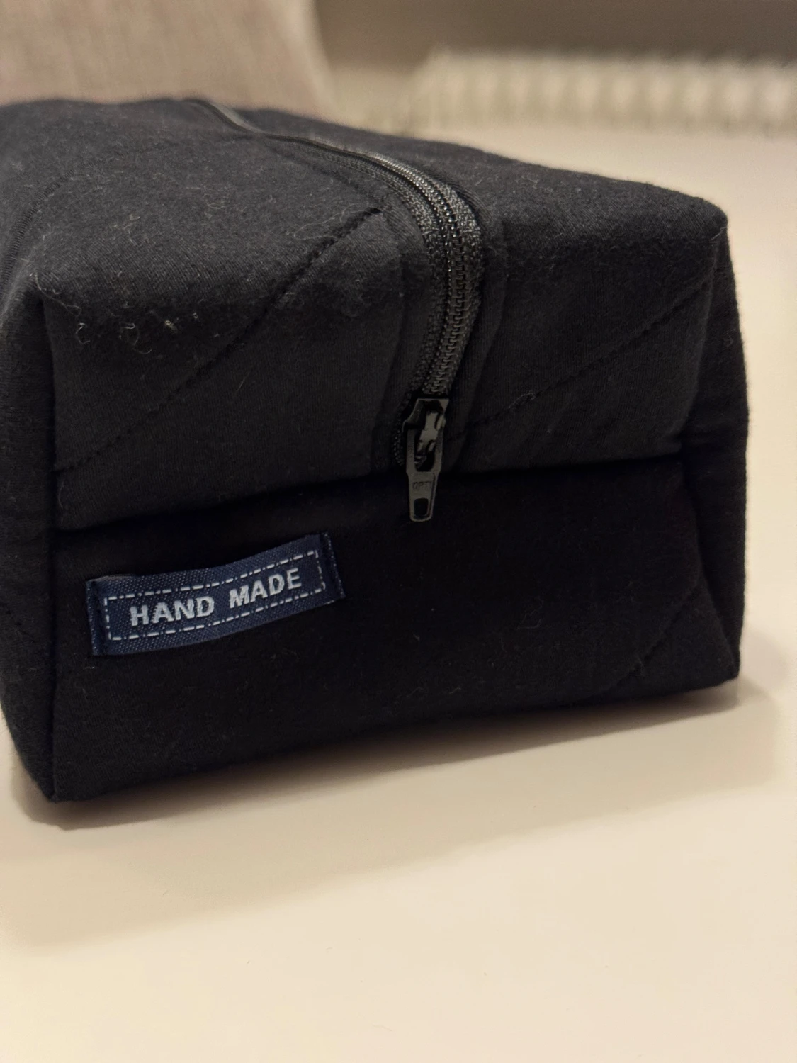 Handgjord necessär av second hand tyger - 1