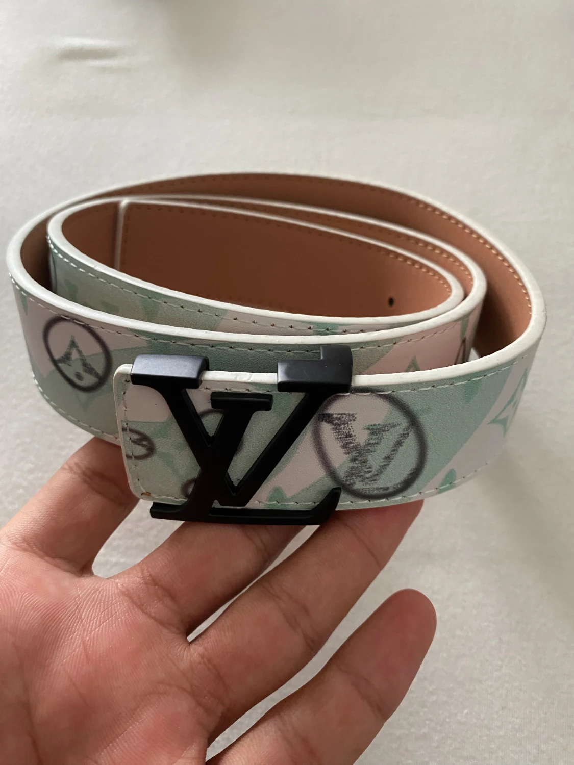 Iv bälte med monogram