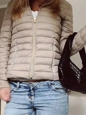 Svart cluch väska  - Hör av er för frågor🩷