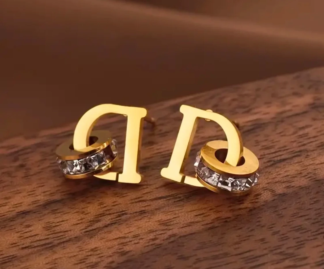 Gift Set - Necklace and earings - 2