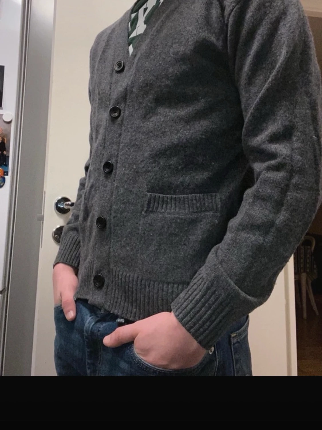 Mörkgrå kofta från Uniqlo - 1