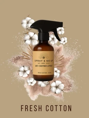 Anti-Skrynkelspray , Fresh Cotton 300 ml - Få släta och fräscha kläder på bara några sekunder – helt utan strykjärn! Vår anti-skrynkel-spray gör tyget mjukt, slätt och nytvättat på nolltid, samtidigt som den lämnar en mild och ren doft av Fresh Cotton. Perfekt både till vardag och resor.  Spraya, släta till och låt torka – klart!