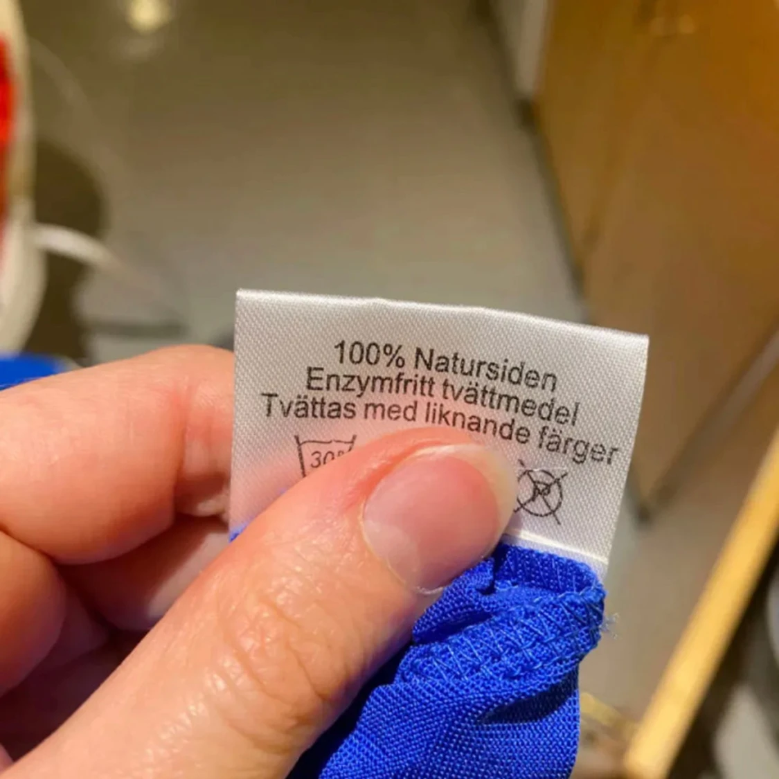 Bonnets i äkta siden nya oanvända - 3