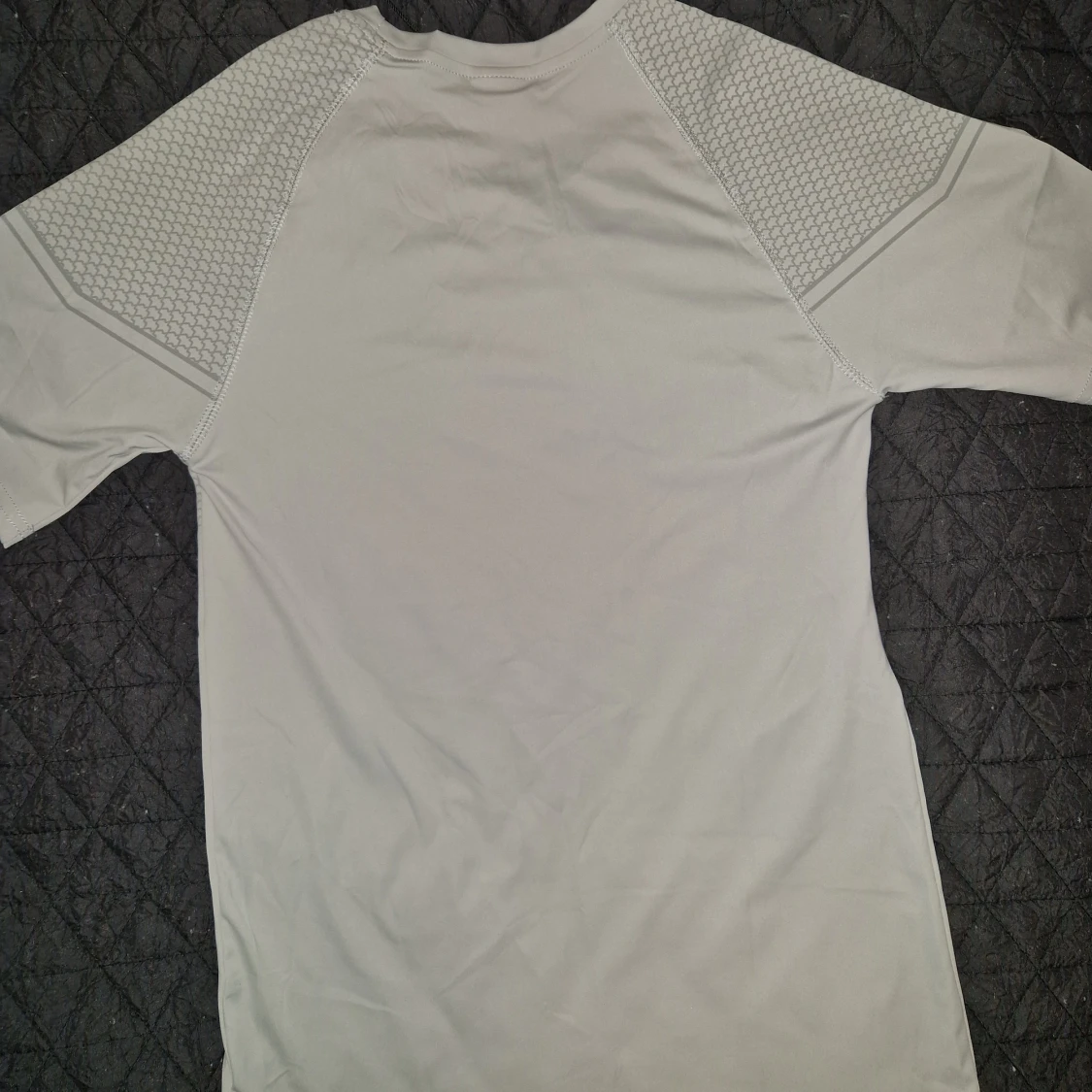 Gymshark onyx v2 (Grey) - 1