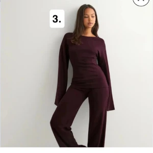 Mörklila vida byxor - Snygga mörklila byxor med wide fit och hög midja. Byxorna har en avslappnad passform och är tillverkade i ett mjukt material som ger en skön känsla. Perfekta för dig som gillar en trendig och bekväm stil.