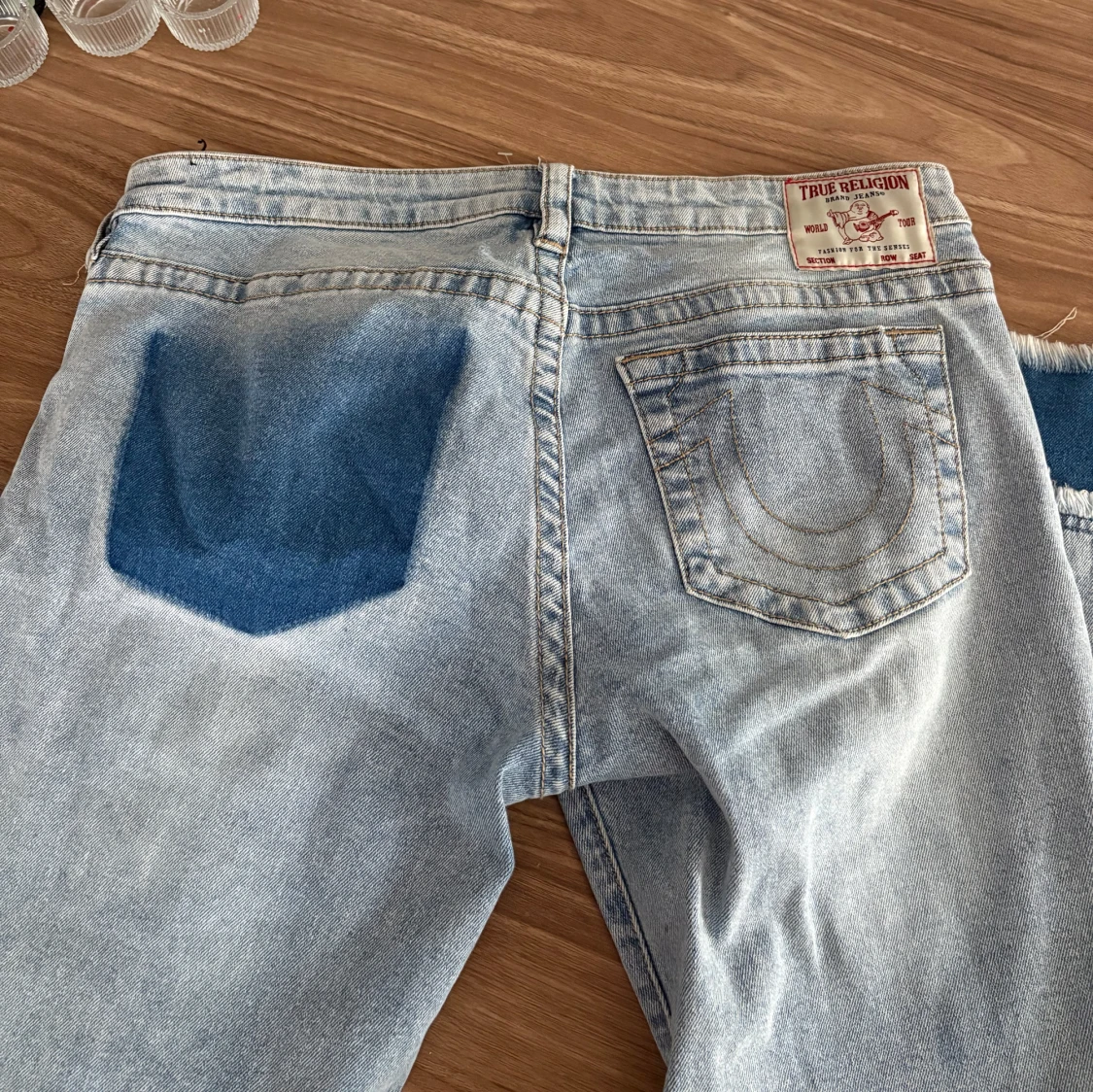 True Religion ljusblå bootcut jeans - 2