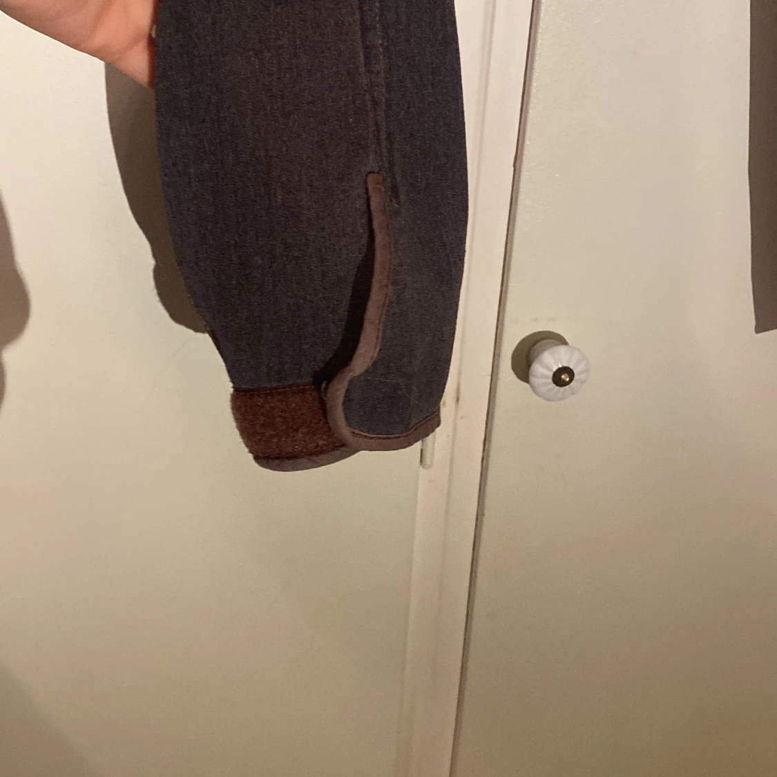 Mörkbruna ridbyxor från CRW, stl 150 - 2