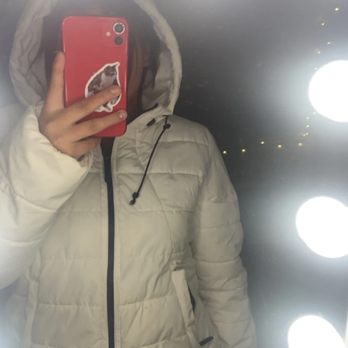 Vit quiltad pufferjacka med huva - 1