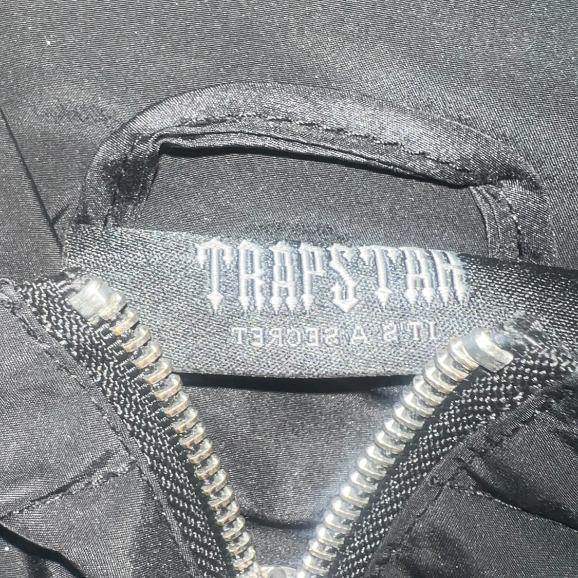 Svart vindjacka från Trapstar  - 2