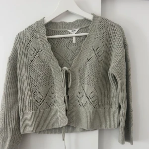 Stickad bolero kofta  - Från object, aldrig använd❤️