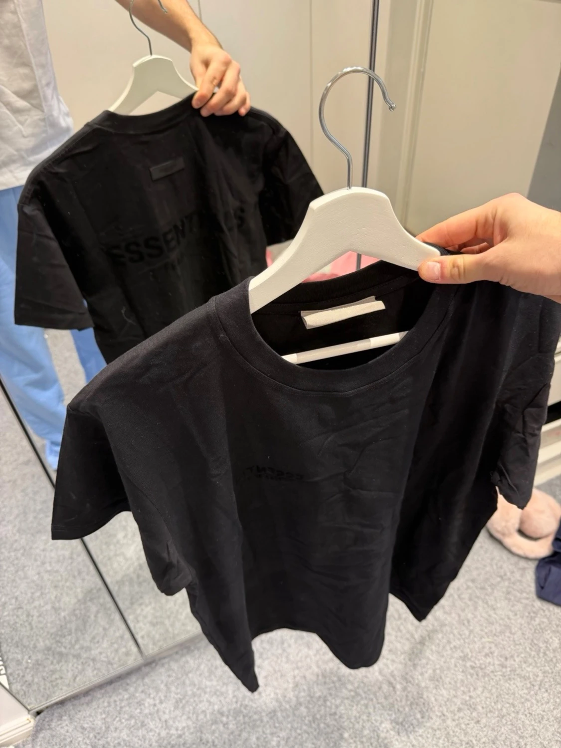 Essentials black t shirt - 2