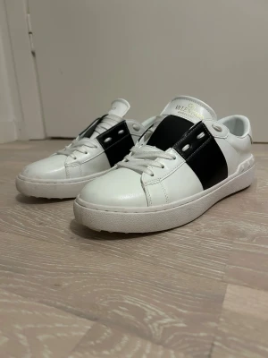 Valentino Opens - Snygga opens, 🇨🇳