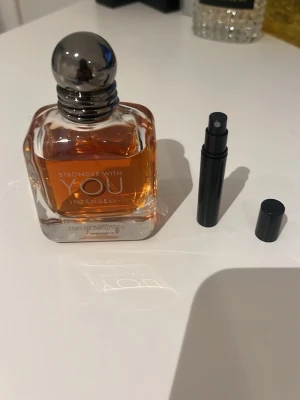 Swy Intensely  - 3ml sample, swy intensely. 