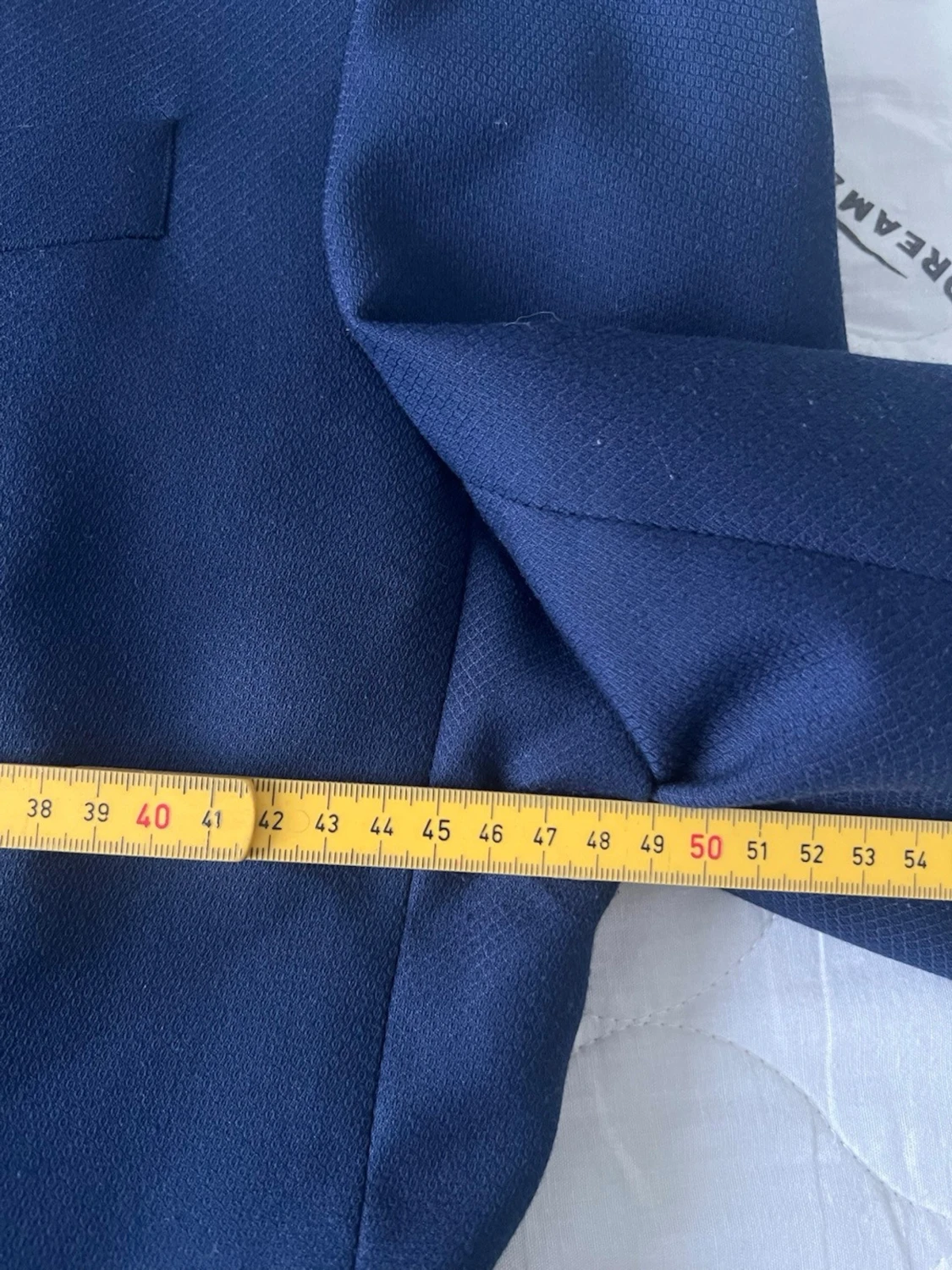 Mörkblå kavaj med klassisk passform - 1