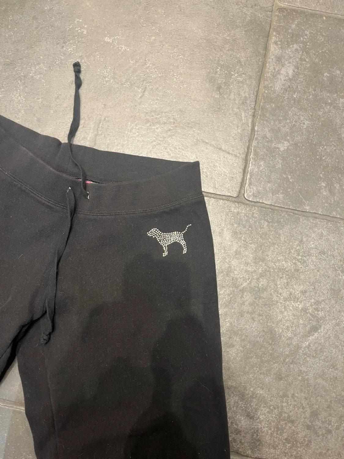 Svarta mjukisbyxor från PINK XS - 3