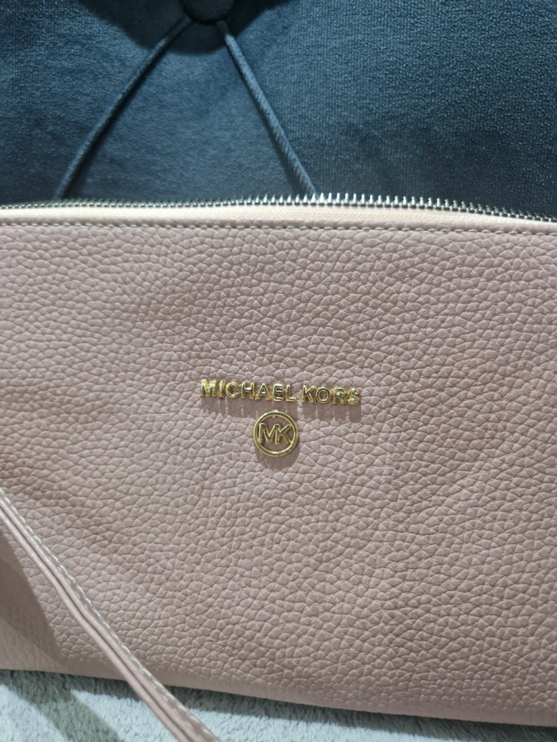 Ljusrosa axelväska  - 1