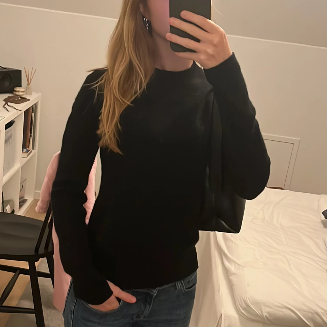 Svart stickad kashmir tröja h&m