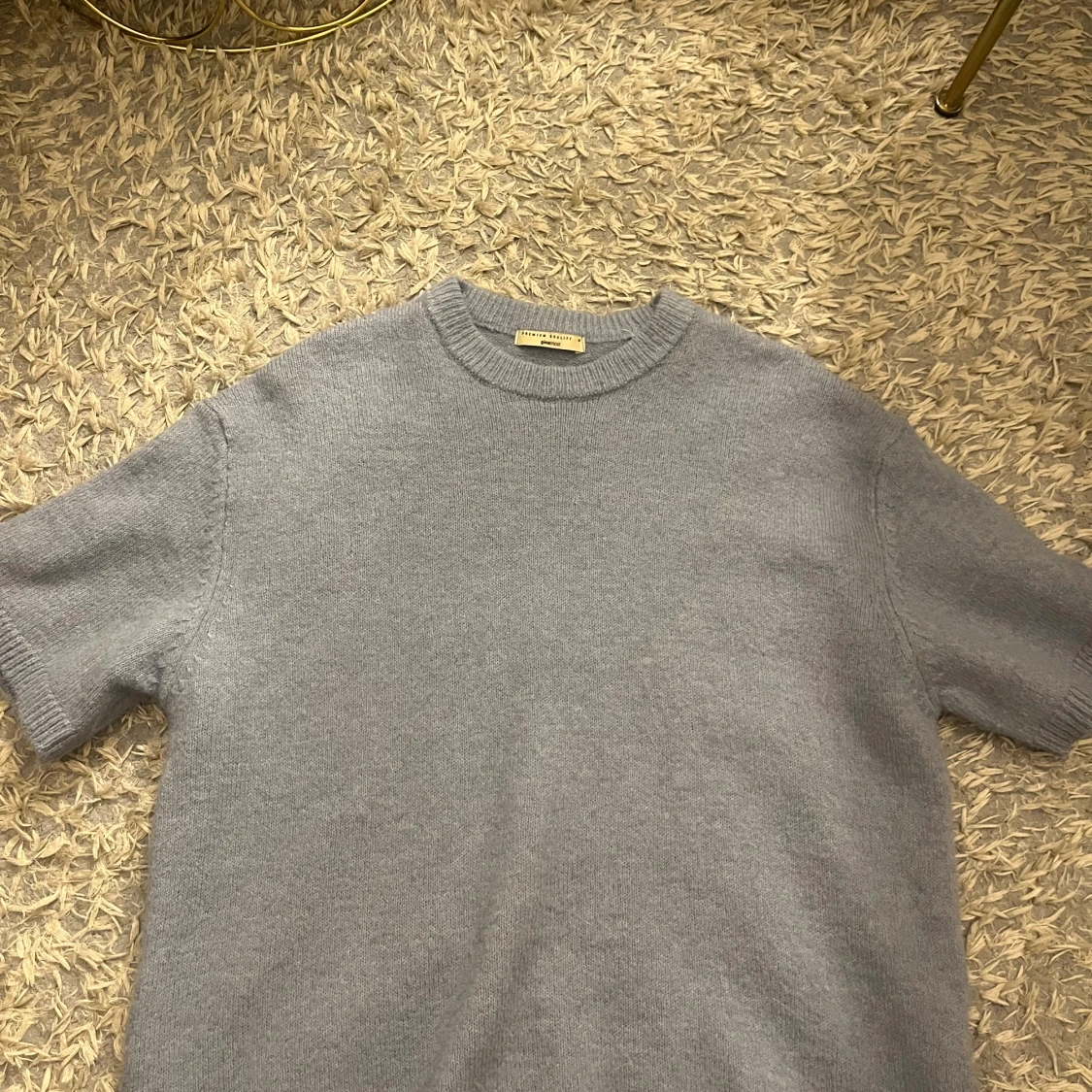 Blå stickad tröja från Gina Tricot