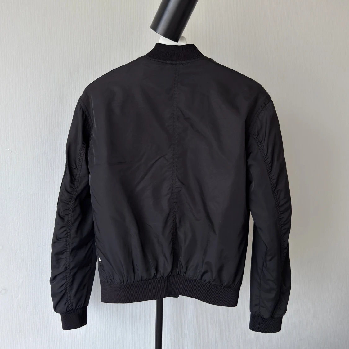 Svart bomberjacka från Junkyard i XS - 1