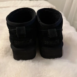 UGGS - Uggs ( inte äkta)