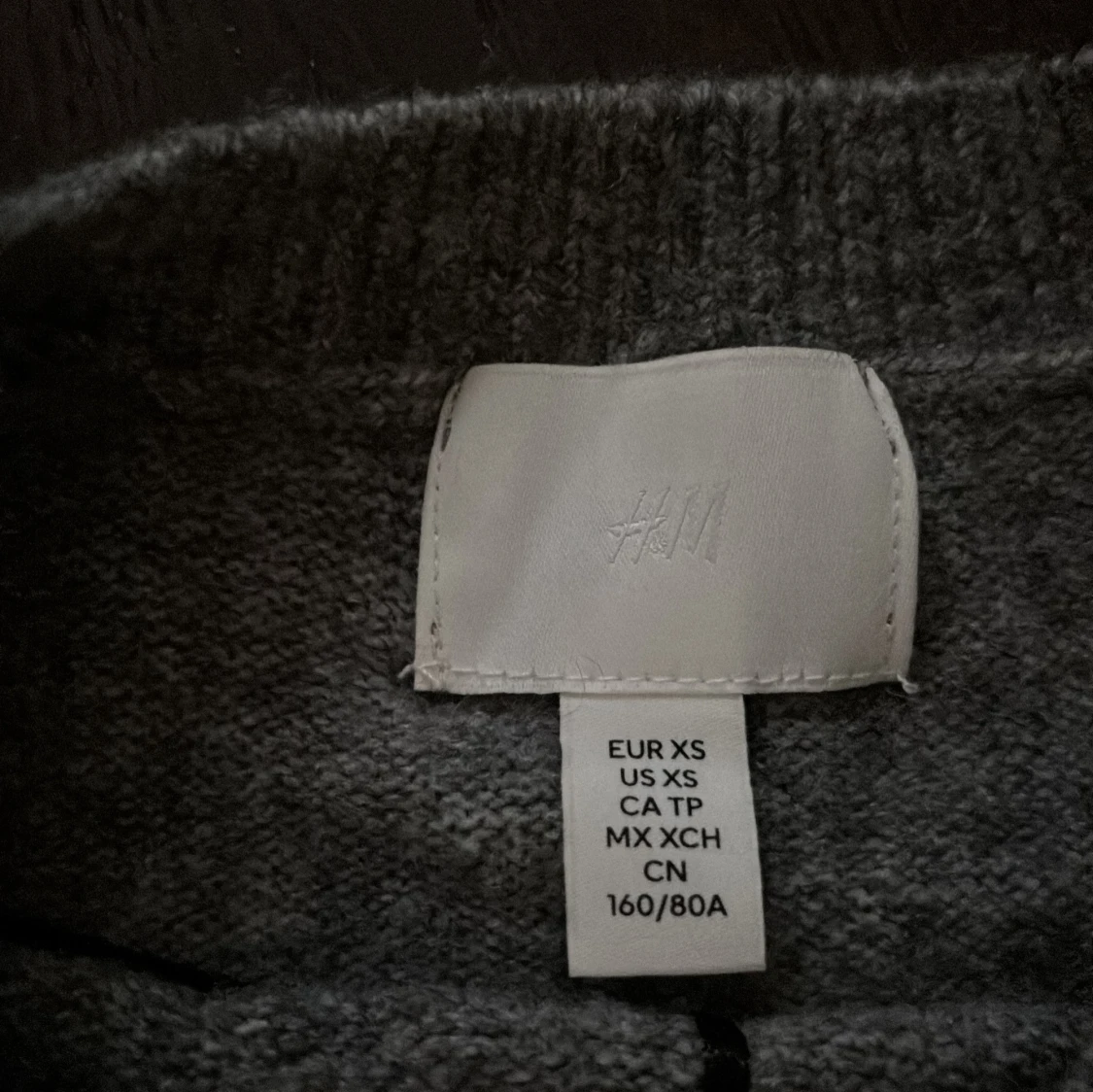 Grå stickad tröja från H&M XS - 1