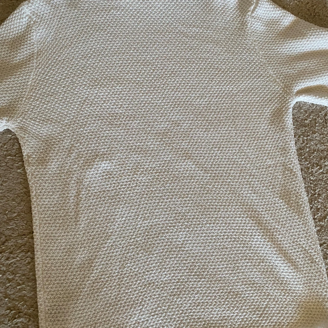 Vit stickad långärmad tröja - 1