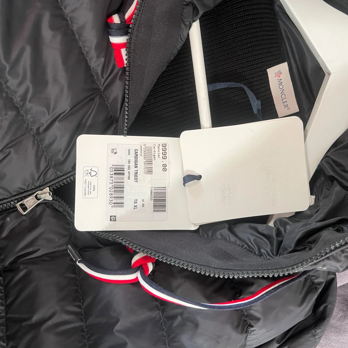 Svart cardigan jacka från Moncler XL - 1