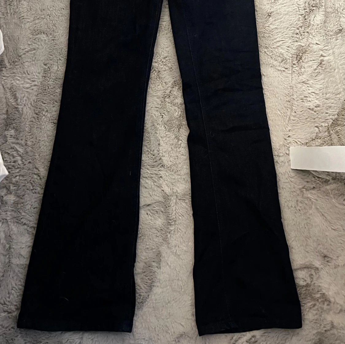 Mörkblå bootcut jeans från Zara - 1