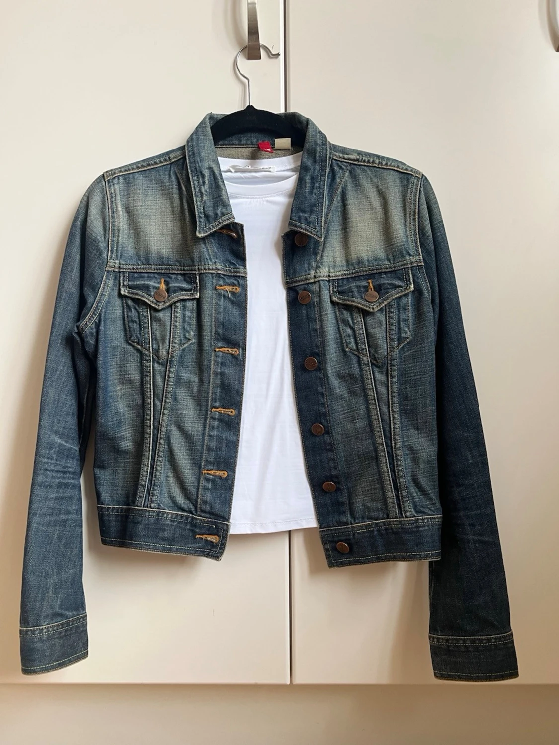 Blå jeansjacka från Divided