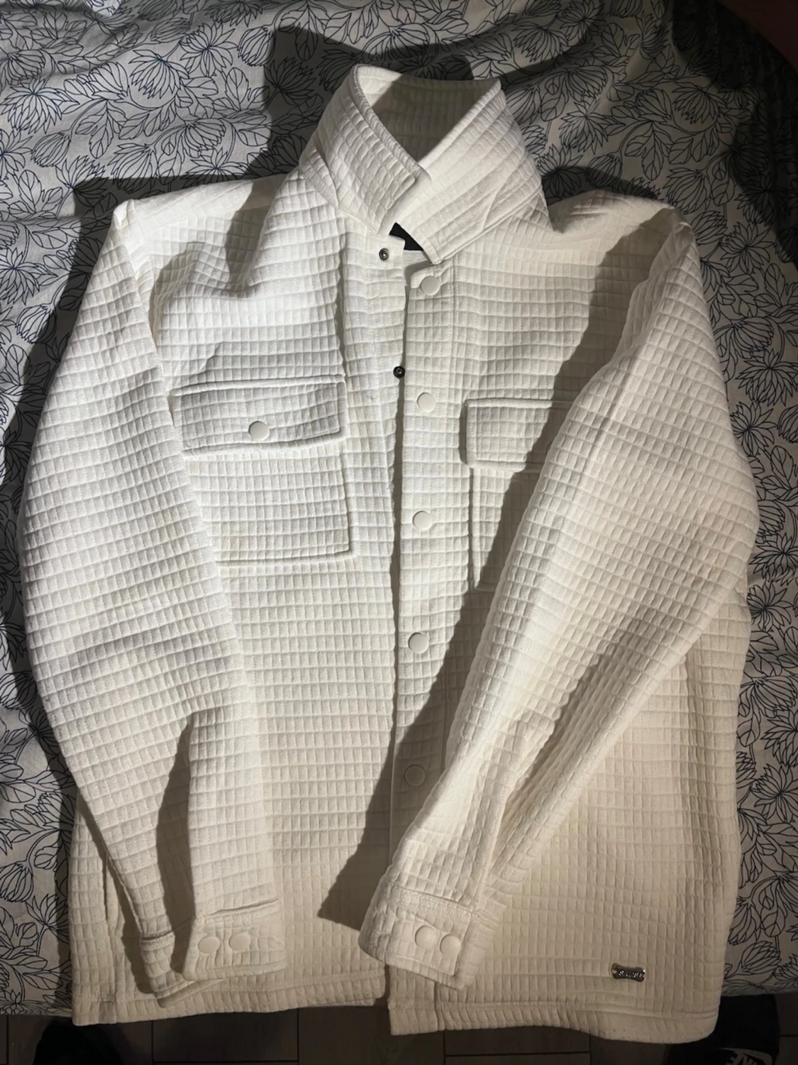 Vit quiltad overshirt med fickor - 2