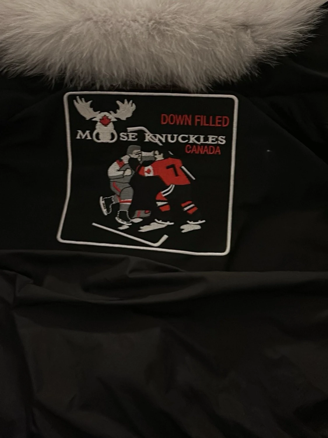 Svart Moose Knuckles pufferjacka med päls - 5