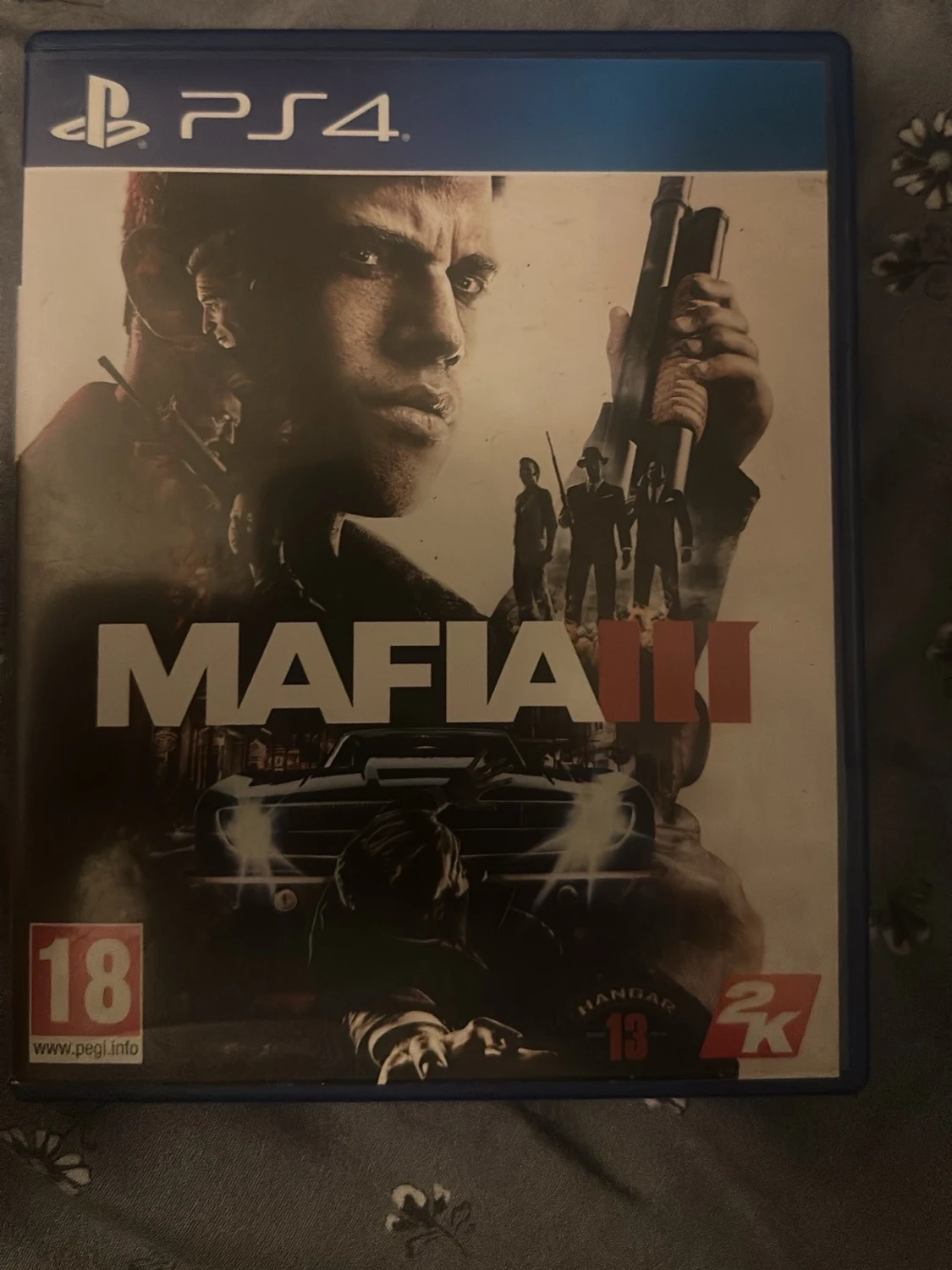 Säljer alla dessa - 3