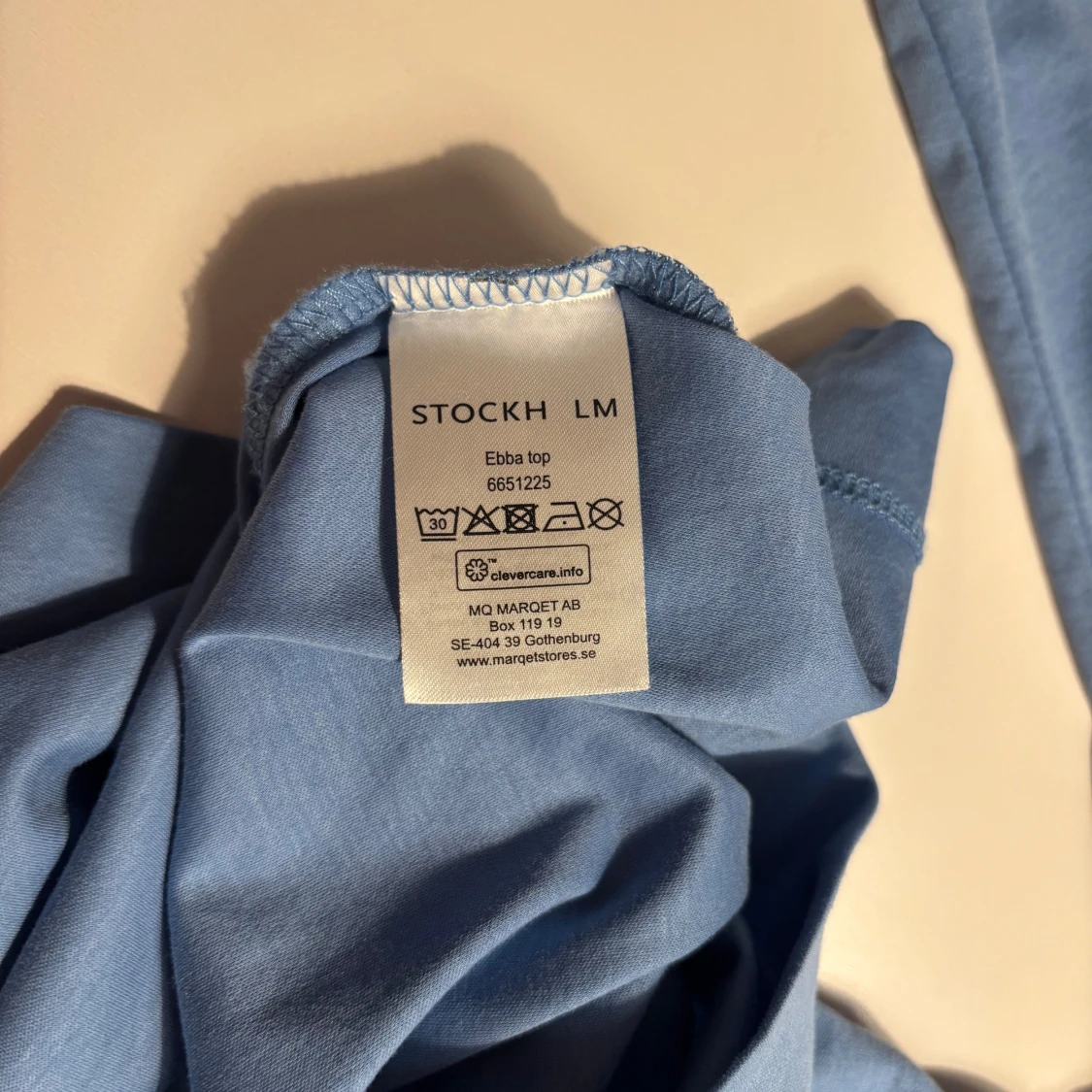 Ljusblå långärmad topp från Stockh LM - 2