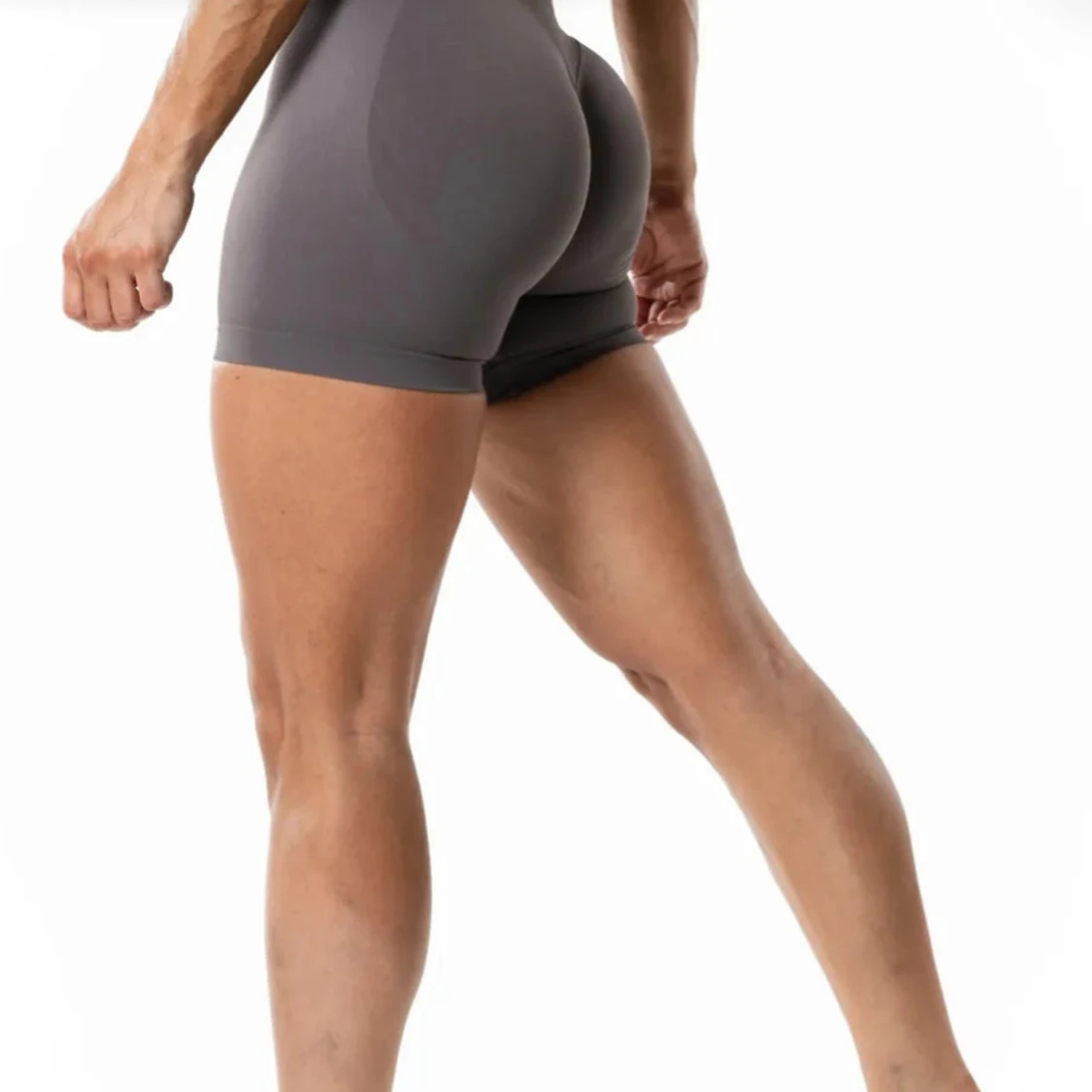 Grå tighta träningsshorts