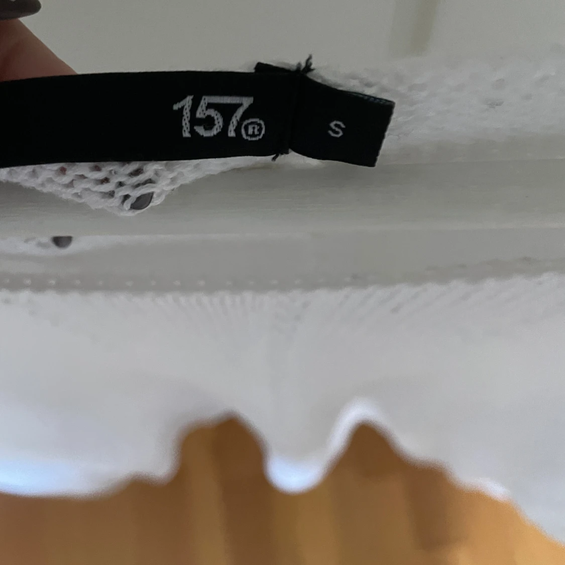 Vit stickad tröja från 157, S - 1